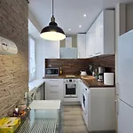 Apartamento Madise Avenue